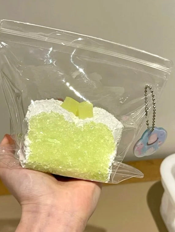 juanmi green crystal toast【close at 4.26 19:30 CST】